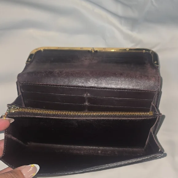 Louis Vuitton Purple Vernis Wallet with Signature Monogram